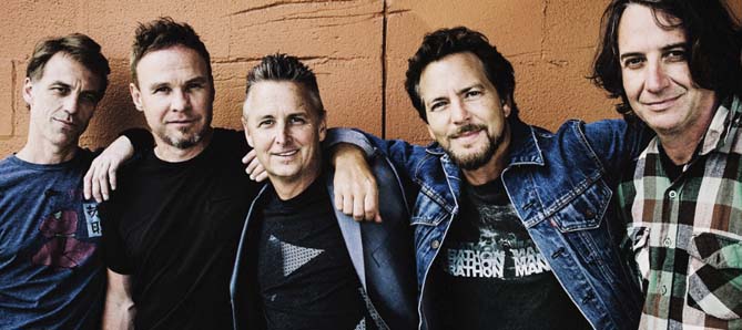 Pearl Jam y sus bateros en el Rock & Roll Hall of Fame