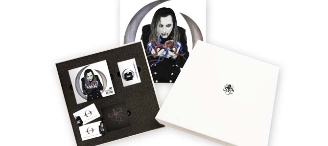 Eat the Elephant Deluxe Box Set – Hologram Album / A Perfect Circle
