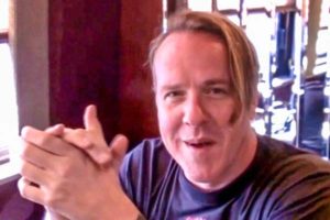 Burton C. Bell @ Imagen: Fear Factory / Burton C. Bell - Tour Tips (Top 5) Ep. 378 youtube.com/Digital Tour Bus