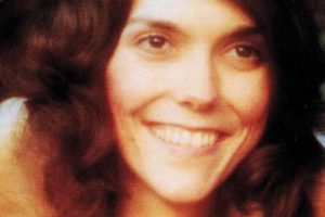 Karen Carpenter | Imagen: Parte de portada del álbum Carpenters Collection de la serie Super Hits de Time-Life (1993)