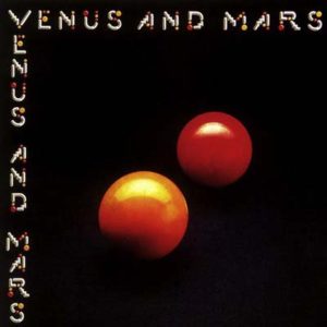 Portada del álbum de estudio Venus and Mars de la banda británica estadounidense Wings del año 1975