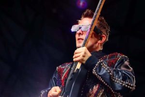 Matt Bellamy | Imagen: instagram.com/mattbellamy/fotosbykara.com