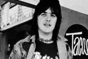 Gram Parsons músico de Flying Burrito Brothers, International Submarine Band y The Byrds