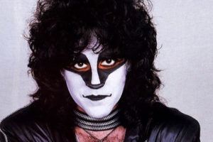 Eric Carr drummer KISS