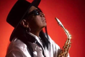 Sax saxofonista La Maldita Vecindad y los Hijos del Quinto Patio