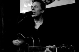 Andy Shernoff bajista, tecladista The Dictators