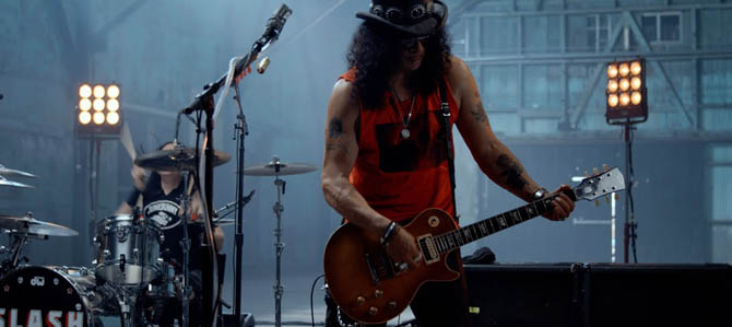 Slash ft. Myles Kennedy & The Conspirators – The River is Rising
