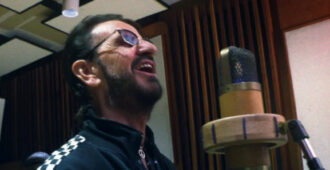 World Go Round-video musical-Ringo Starr-EP3-2022