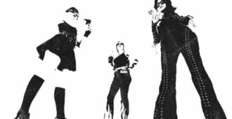 Imagen en blanco y negro del video musical de la canción S!CK de la banda mexicana The Warning del año 2024