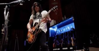 Imagen del video musical Killing Floor del músico y guitarrista estadounidense Slash ft. Brian Johnson de su álbum de estudio Orgy of the Damned del año 2024