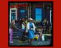 Portada del álbum de estudio All Quiet on the Eastern Esplanade de la banda inglesa The Libertines del año 2024