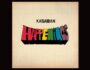Portada del álbum de estudio Happenings de la banda inglesa Kasabian del año 2024