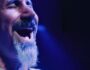 Imagen del video musical de la canción Cartoon Buyer del músico armenio estadounidense Serj Tankian de su EP Foundations del año 2024