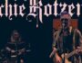 Imagen del video musical de la canción These Doors del músico estadounidense Richie Kotzen de su álbum de estudio Nomad del año 2024