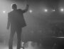 Imagen de la película Bono: Stories of Surrender del músico irlandés Bono de la banda U2 del año 2025
