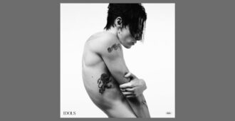 Portada del álbum de estudio Idols del músico inglés Yungblud del año 2025