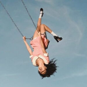 Portada del álbum de estudio You Seem Pretty Sad for a Girl So in Love de la artista estadounidense Olivia Rodrigo del año 2026