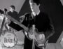 La banda musical inglesa The Beatles en el programa británico Top of the Pops (1964)
